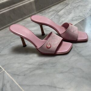 CHANEL Pink Heeled Mules with Square Toe